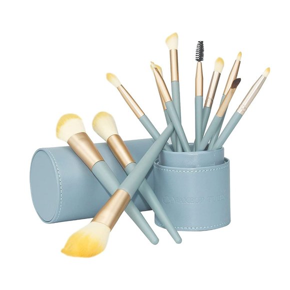 Other - 2Pcs Professional Makeup Brushes Set + PU Holder